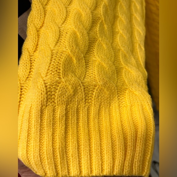 Long sleeve cardigan. (Green & yellow ) - Picture 7 of 8